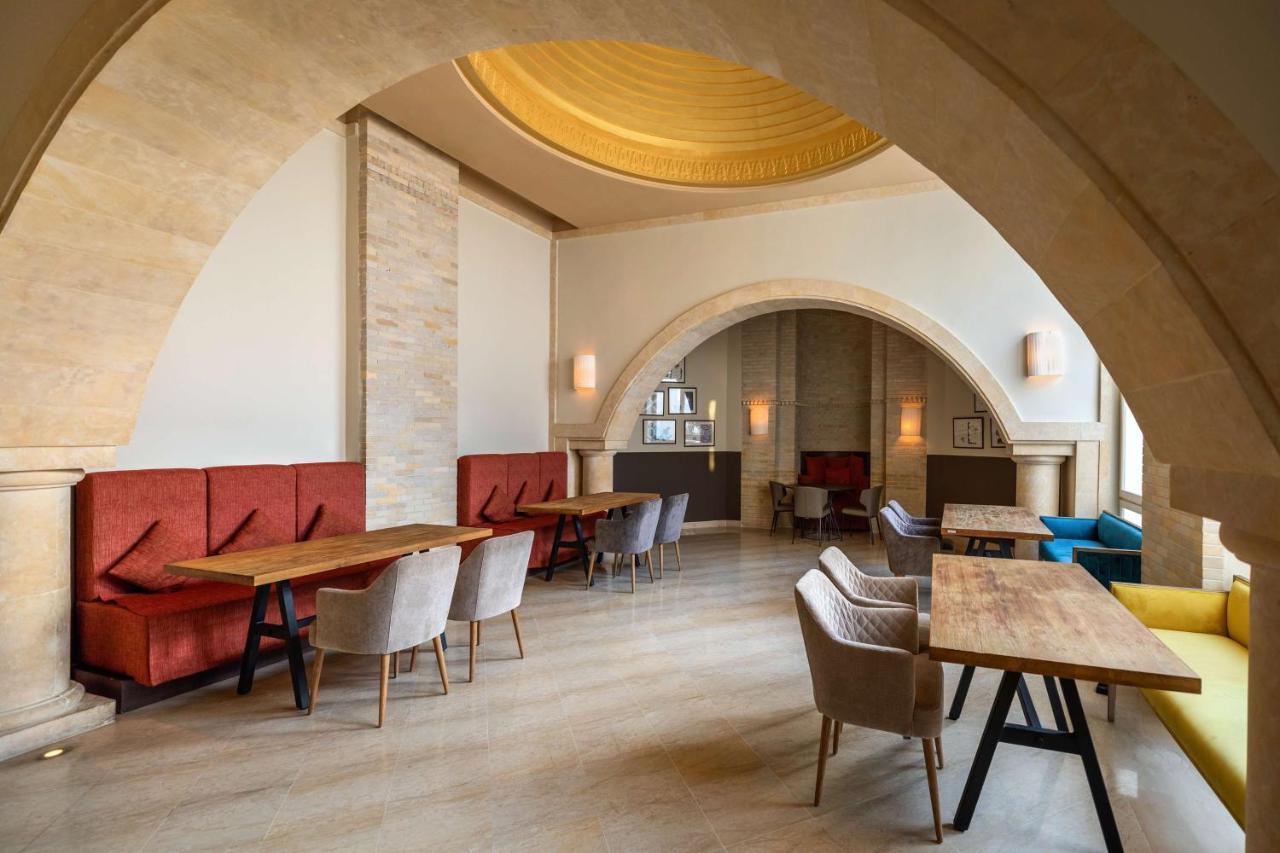 فندق راديسون بلو بالاس ريزورت آند ثالاسو، جربة مزرايا المظهر الخارجي الصورة The Café