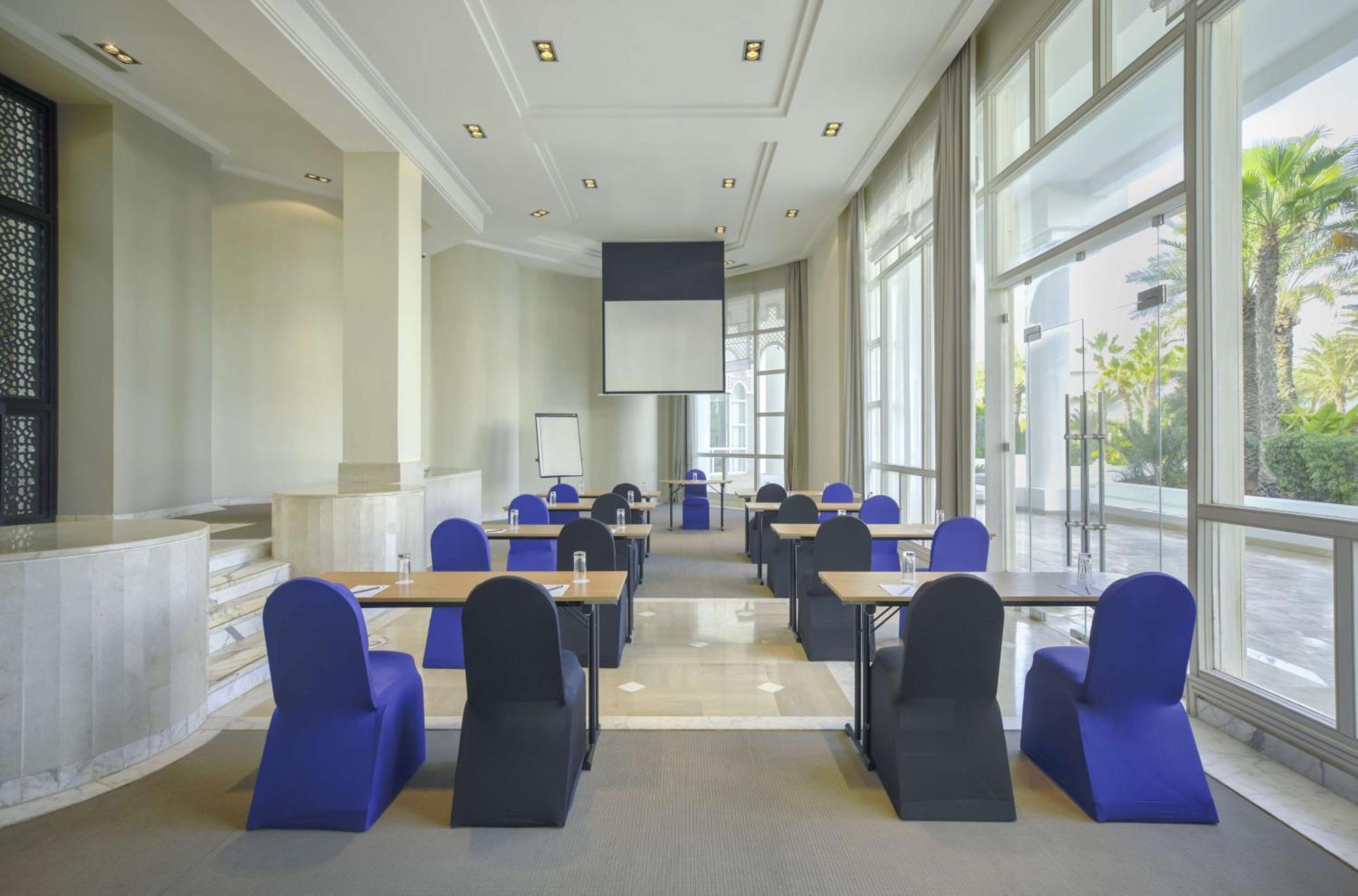 فندق راديسون بلو بالاس ريزورت آند ثالاسو، جربة مزرايا المظهر الخارجي الصورة Meeting room